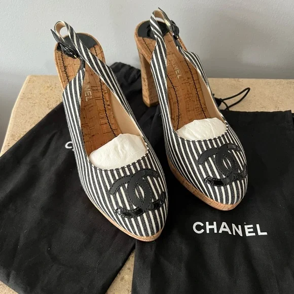 CHANEL summer sandal - Picture 4 of 11
